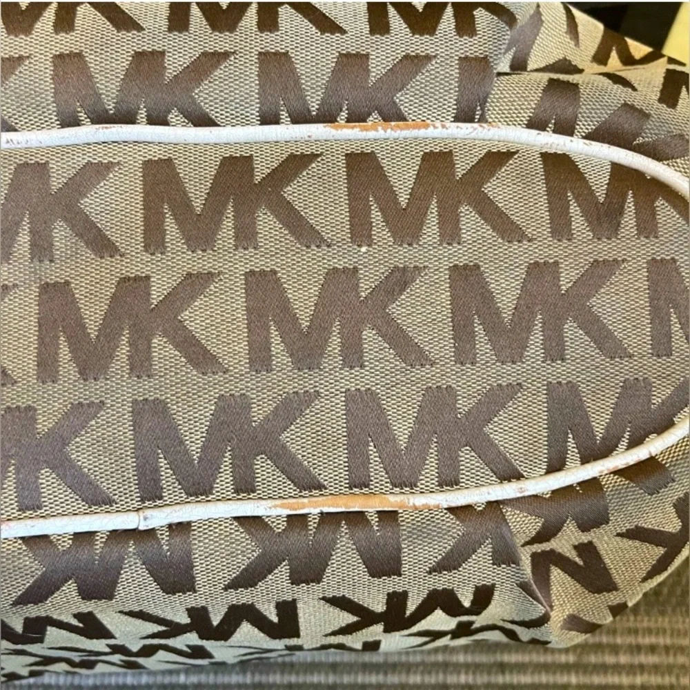 MICHAEL KORS Signature Jacquard Brown/Tan/Vanilla Handbag, GUC
